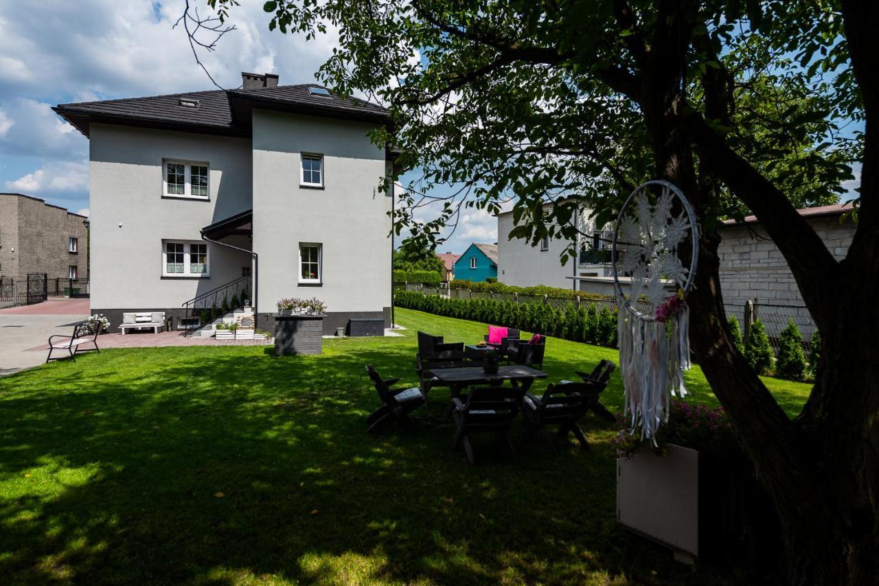 Lu Apartments Oświęcim Exterior foto