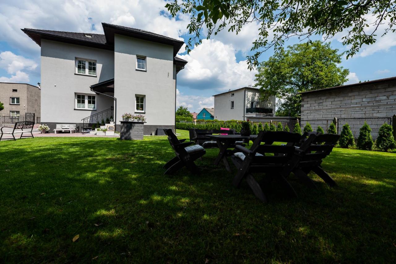 Lu Apartments Oświęcim Exterior foto